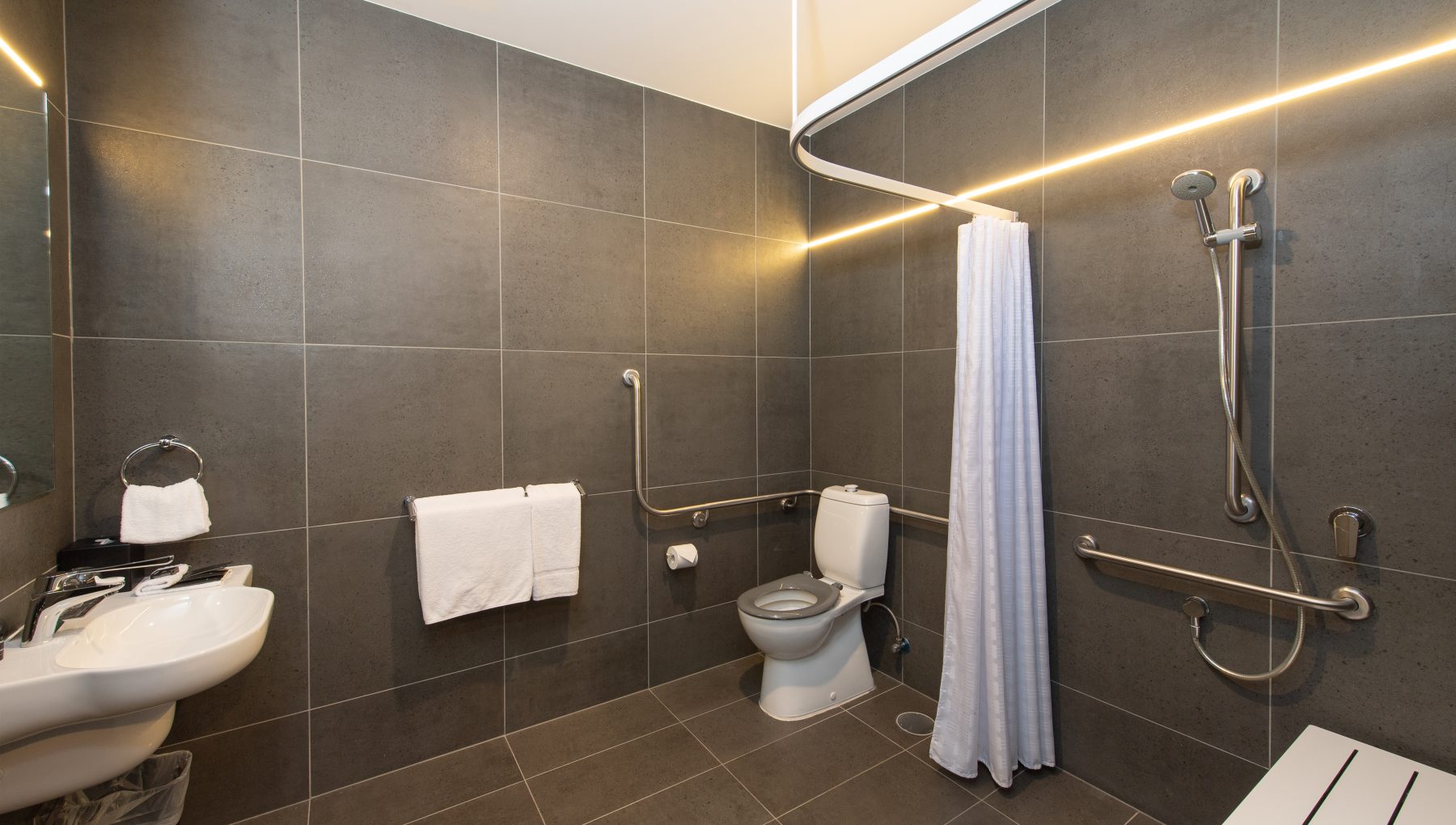 Hotel gallery image 2 of 4