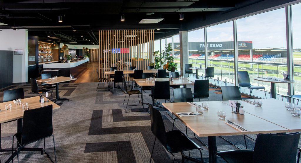 Apex Bar x Dining