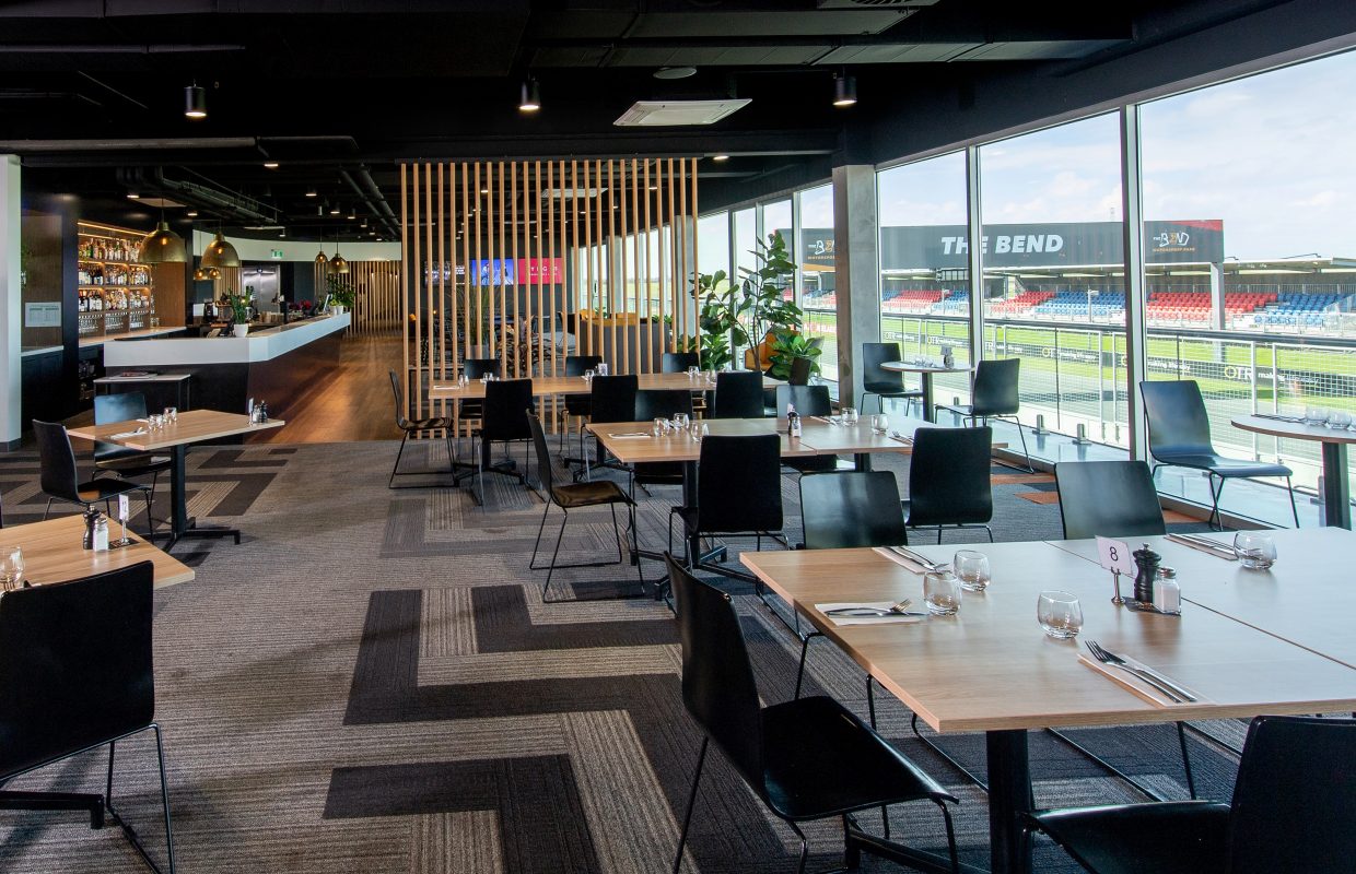 Apex Bar x Dining