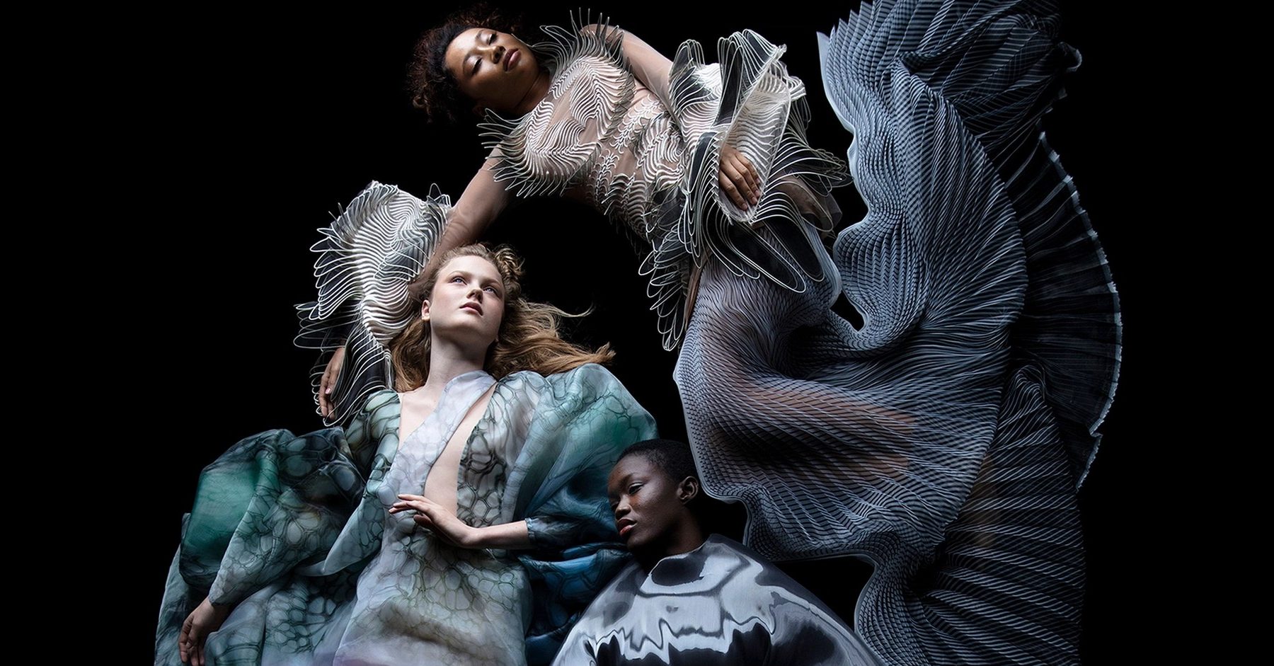 Iris van Herpen – Sculpting the Senses