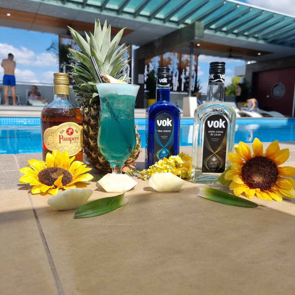 Rooftop poolside