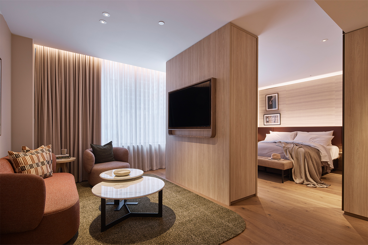 Rydges Melbourne Hotel_Accessible King Room