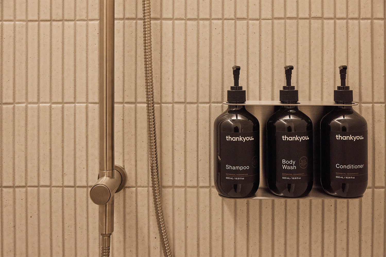 Rydges Melbourne Hotel_Accessible King Room_Thankyou Bathroom Products