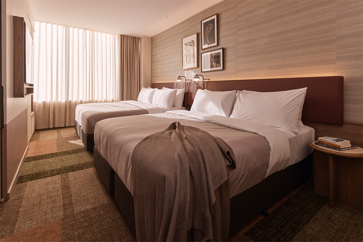 Rydges Melbourne Hotel_Rydges Twin King Suite_Bedroom