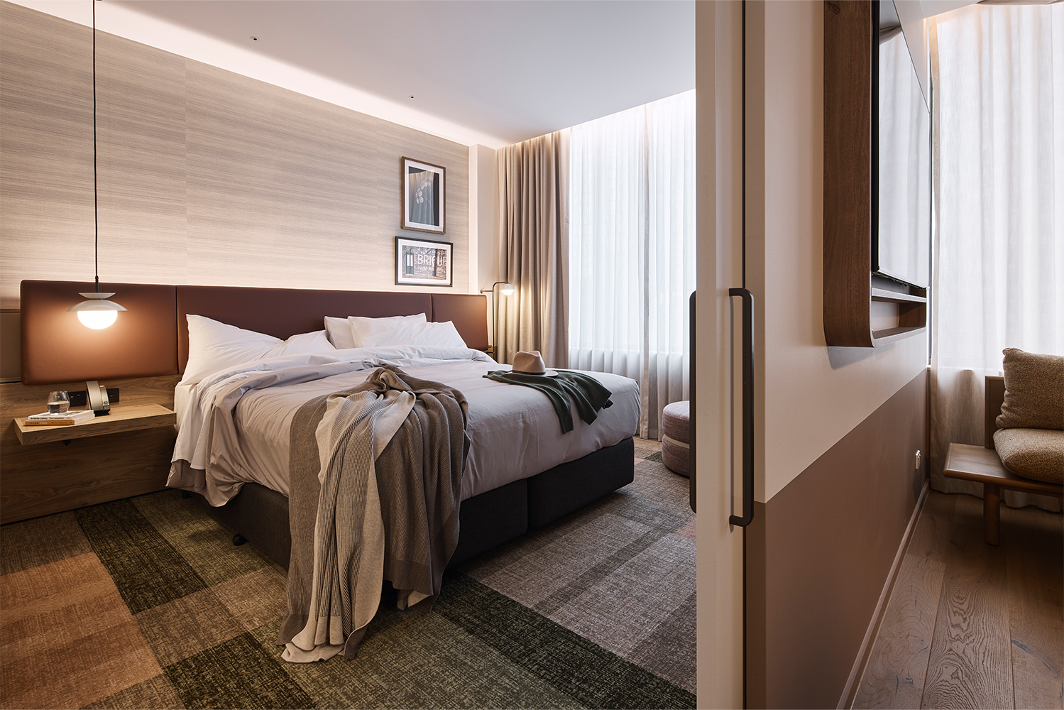 Rydges Melbourne Hotel_One Bedroom Apartment_Bedroom