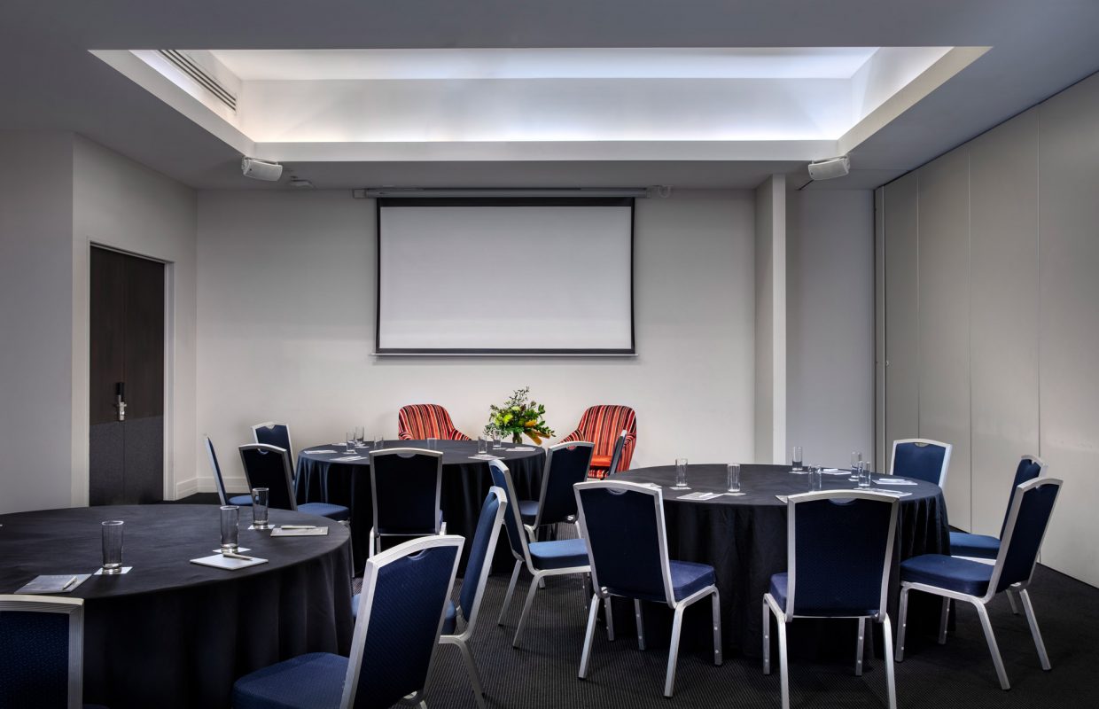Kingston Room 3