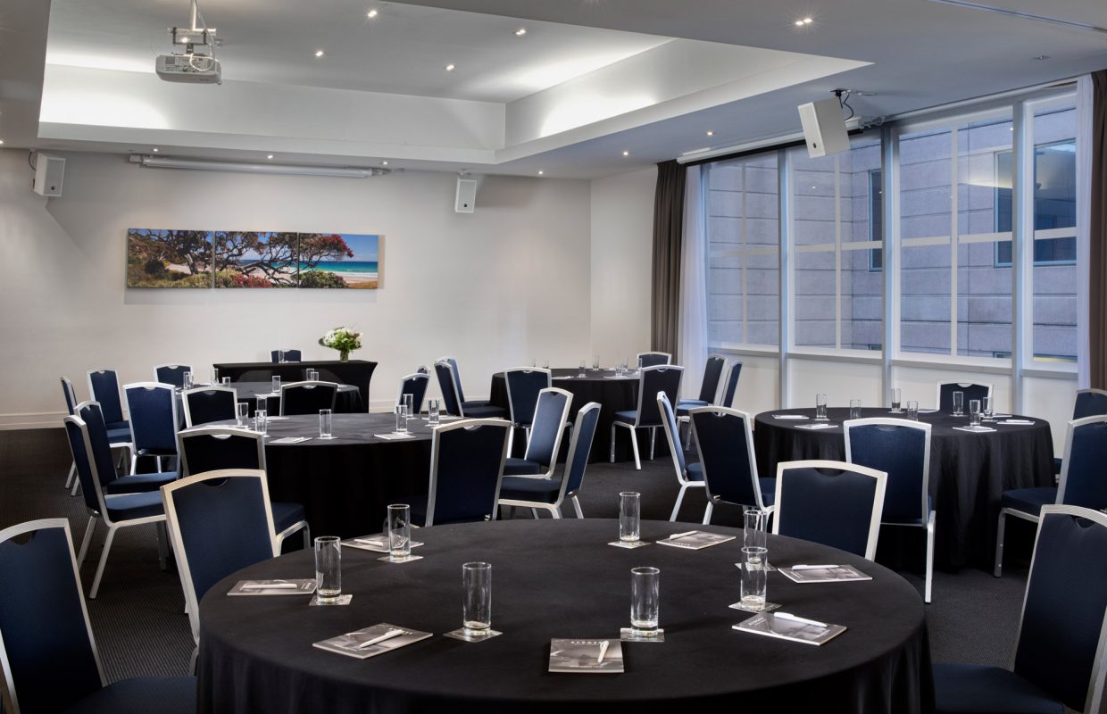Kingston Room 1