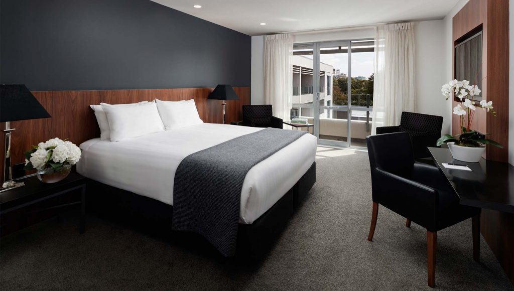 Rydges Latimer Christchurch Hotel Premier Exclusive Bedroom