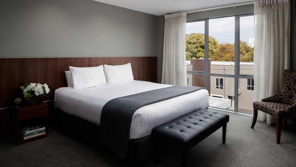 Rydges Latimer Christchurch Hotel Premier Suite Bedroom