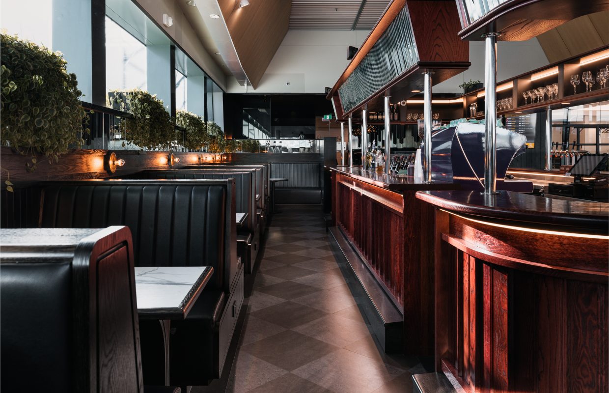 Peloton Bar + Eatery