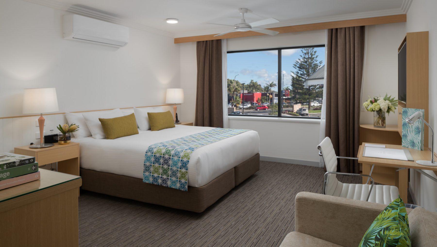 Hotel gallery image 1 of 2