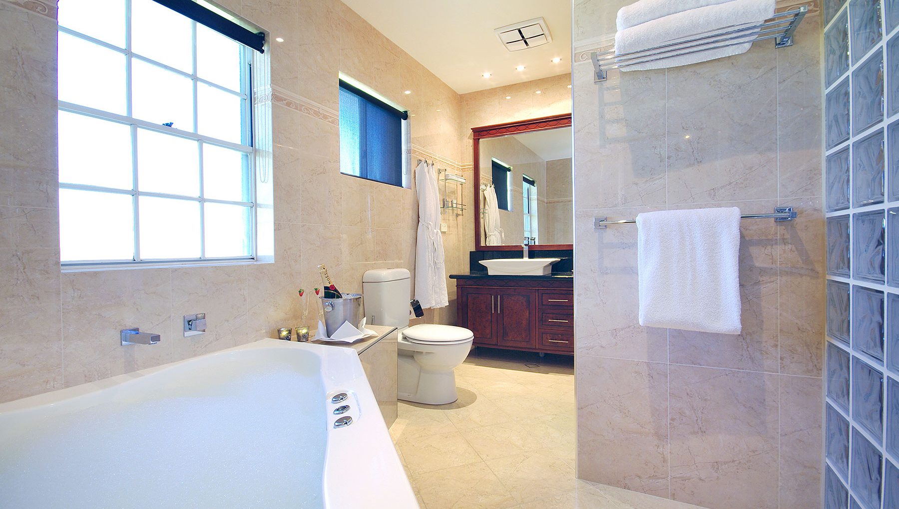 Hotel gallery image 3 of 5
