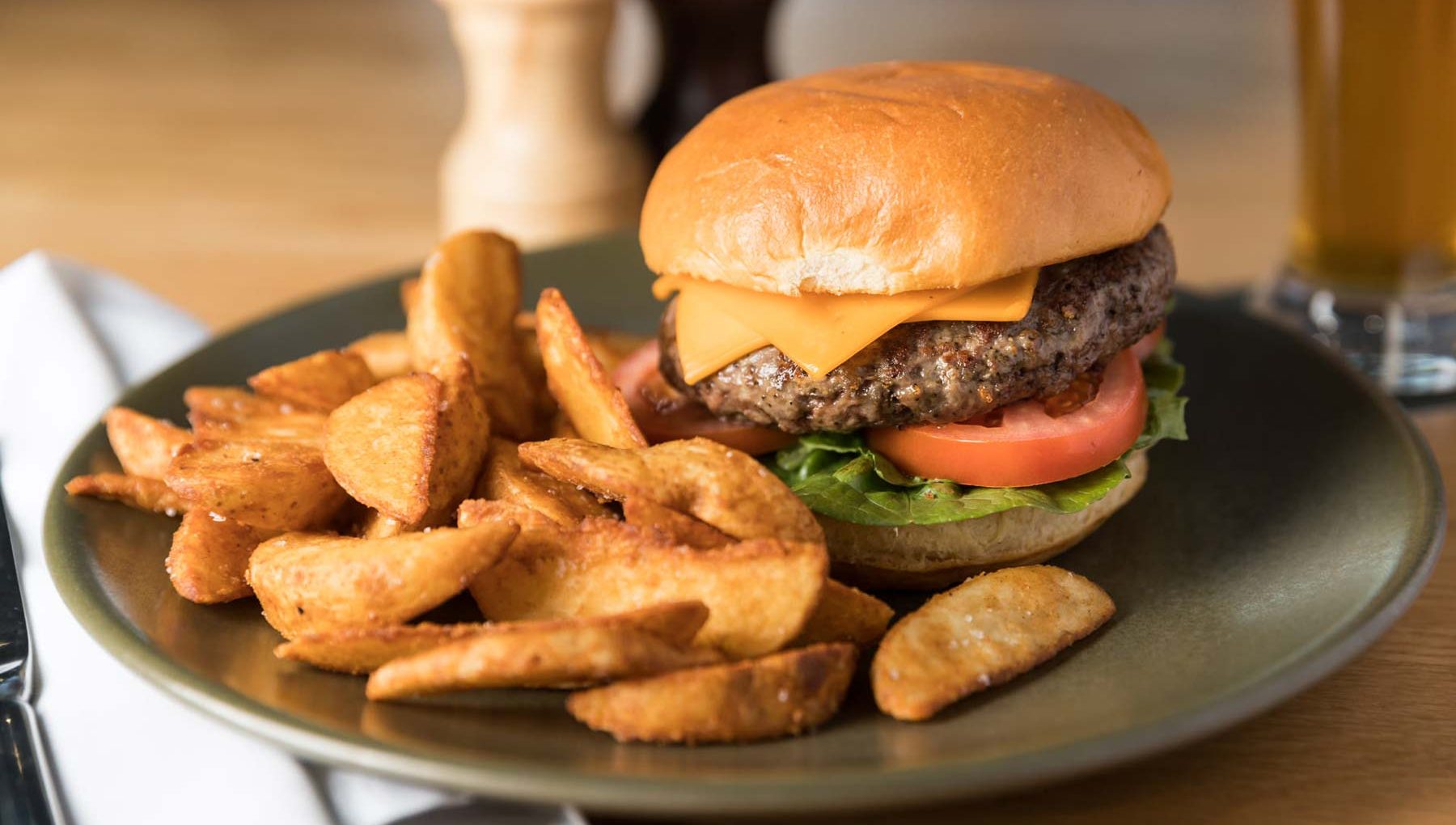 Eight74 Restaurant - Burger - Rydges Bankstown