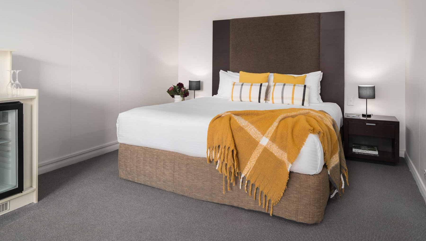 King Spa Suite - Rydges Bankstown