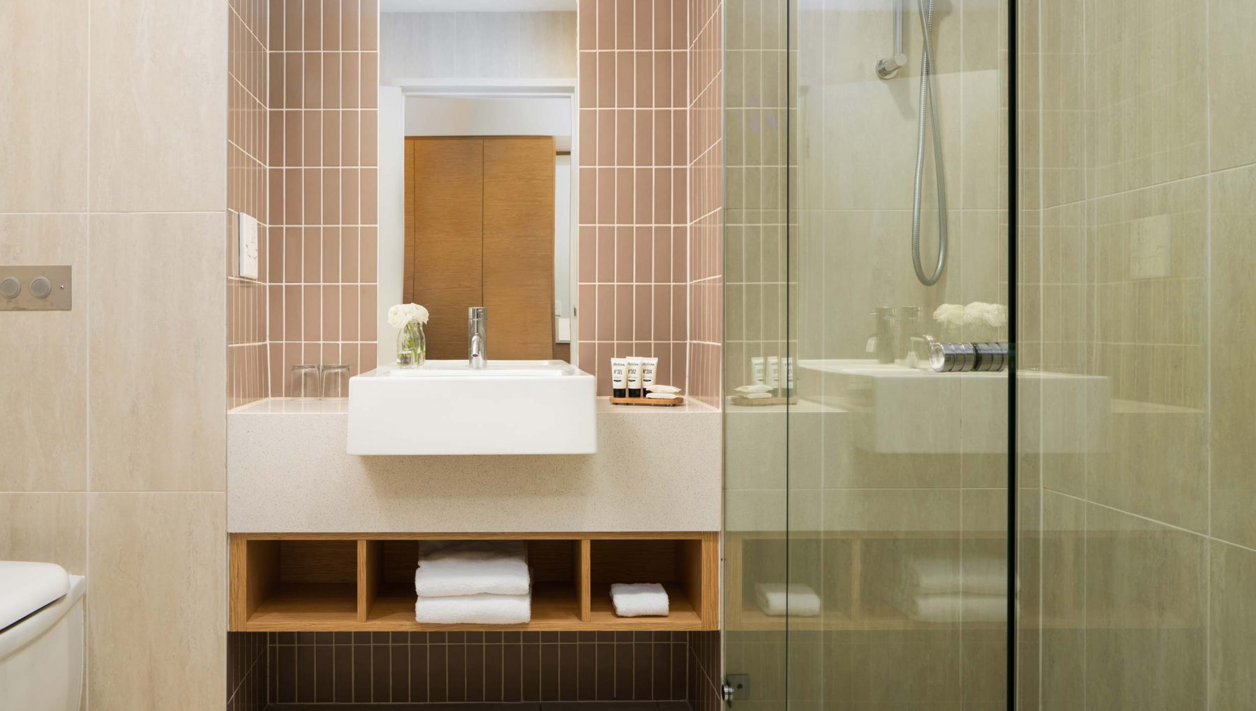 Rydges Campbelltown - Executive King Room - Bathroom