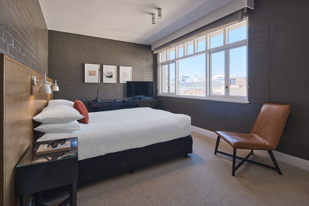 Heritage Queen Room - Image 1