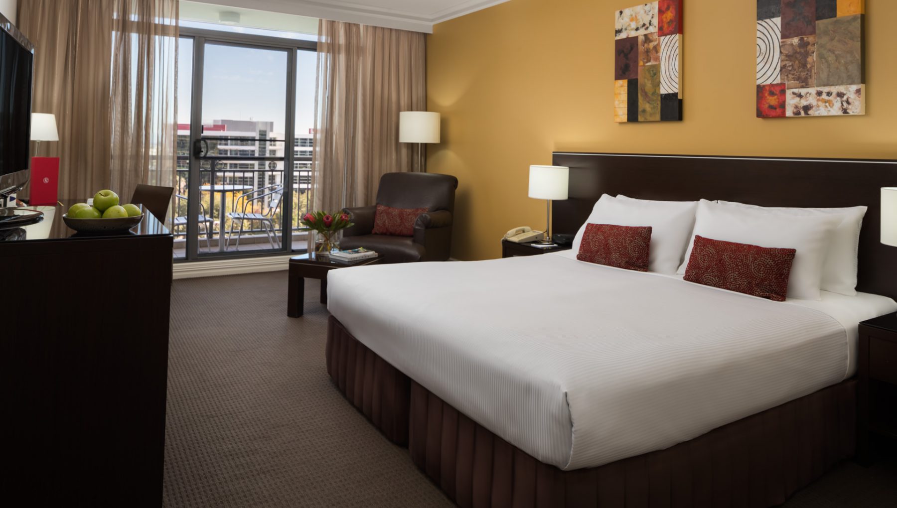 rydges norwest guestroom