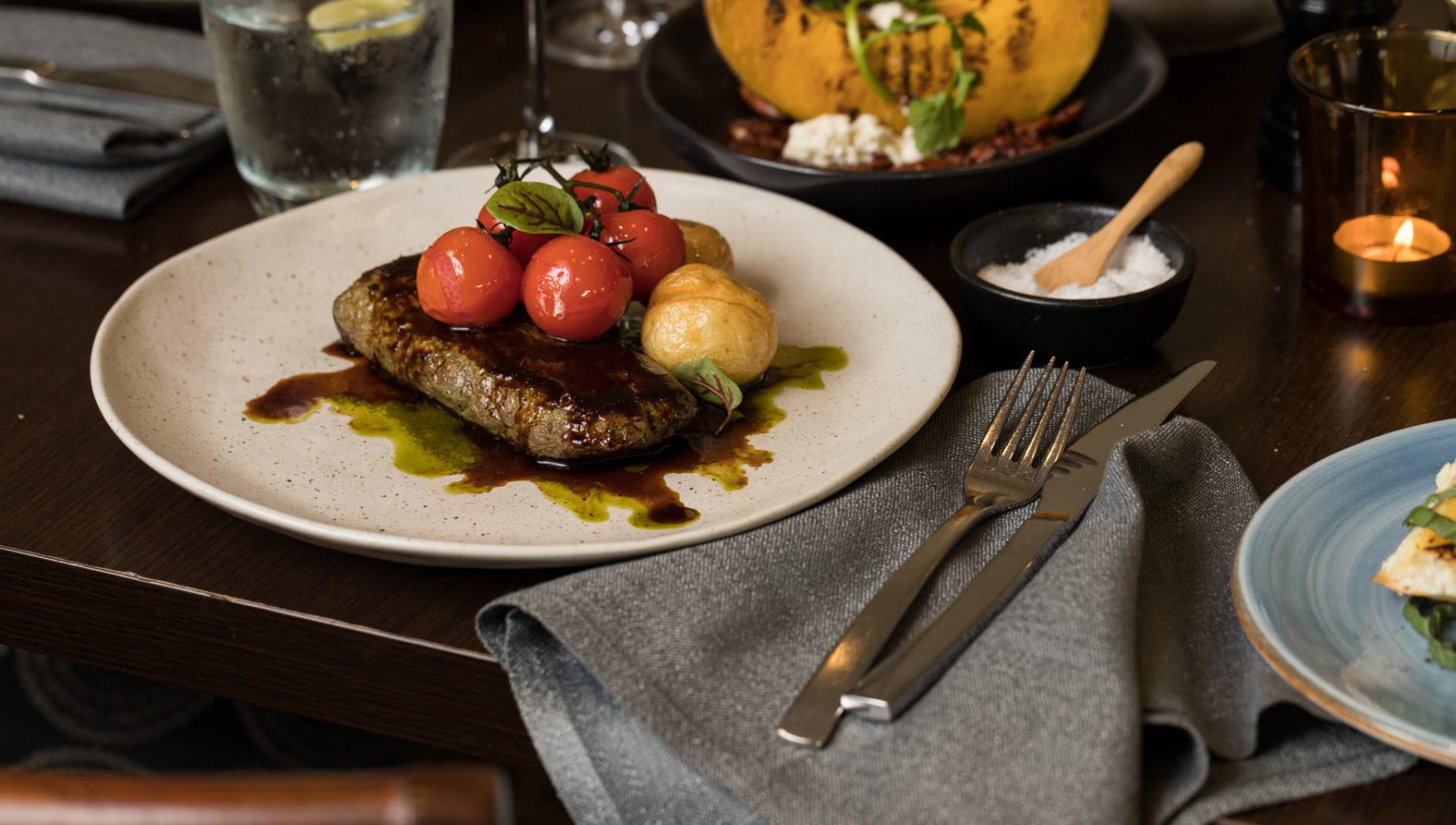 rydges norwest rebellion bar & grill