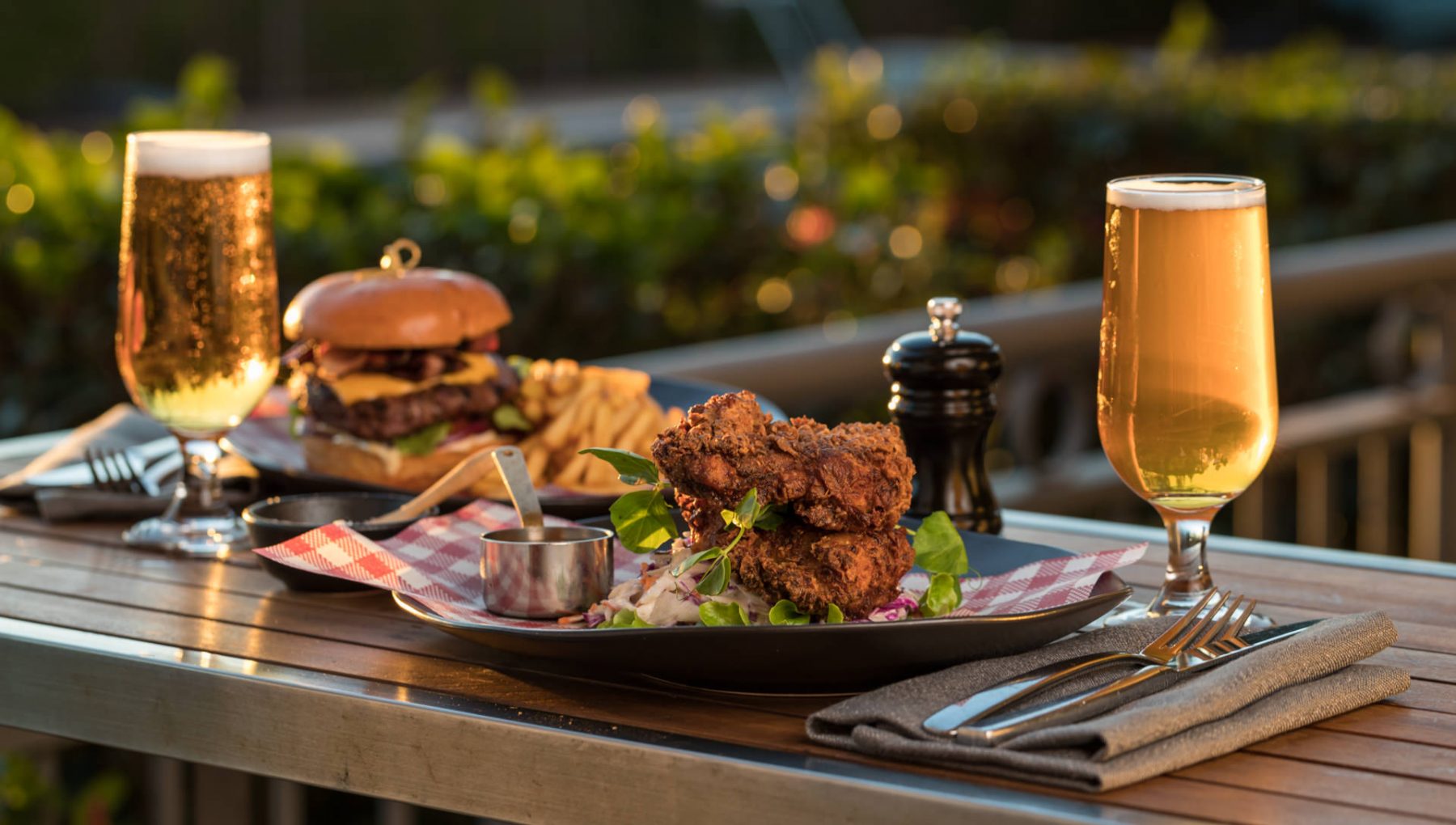 rydges norwest rebellion bar & grill