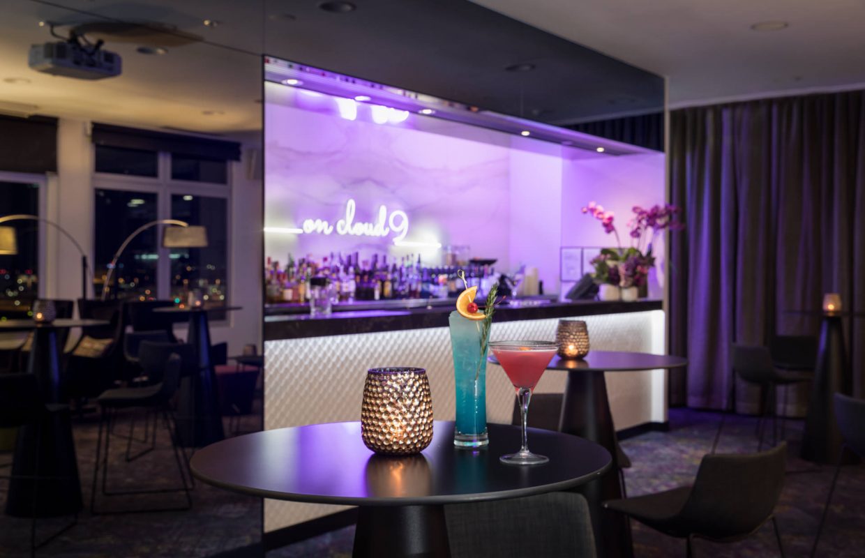 Cloud 9 Bar