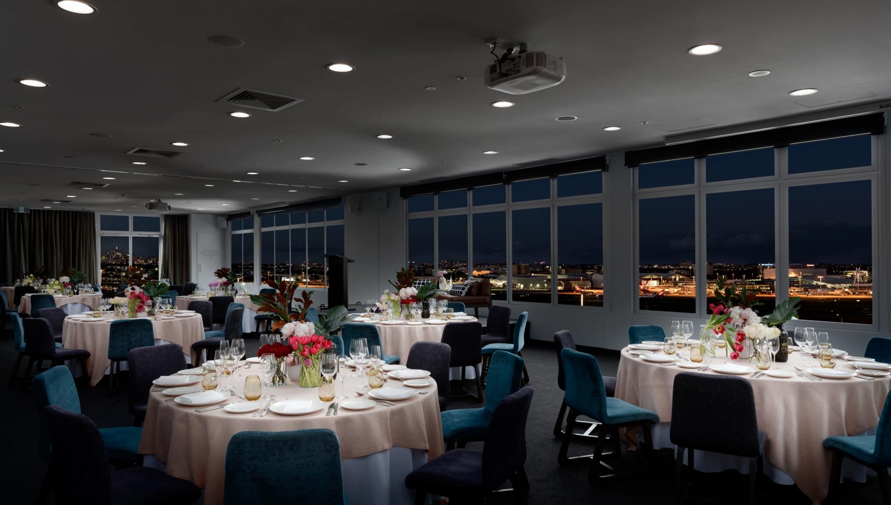 Rydges Sydney Airport - Event Venues - Wedding Reception - Cabaret Setup