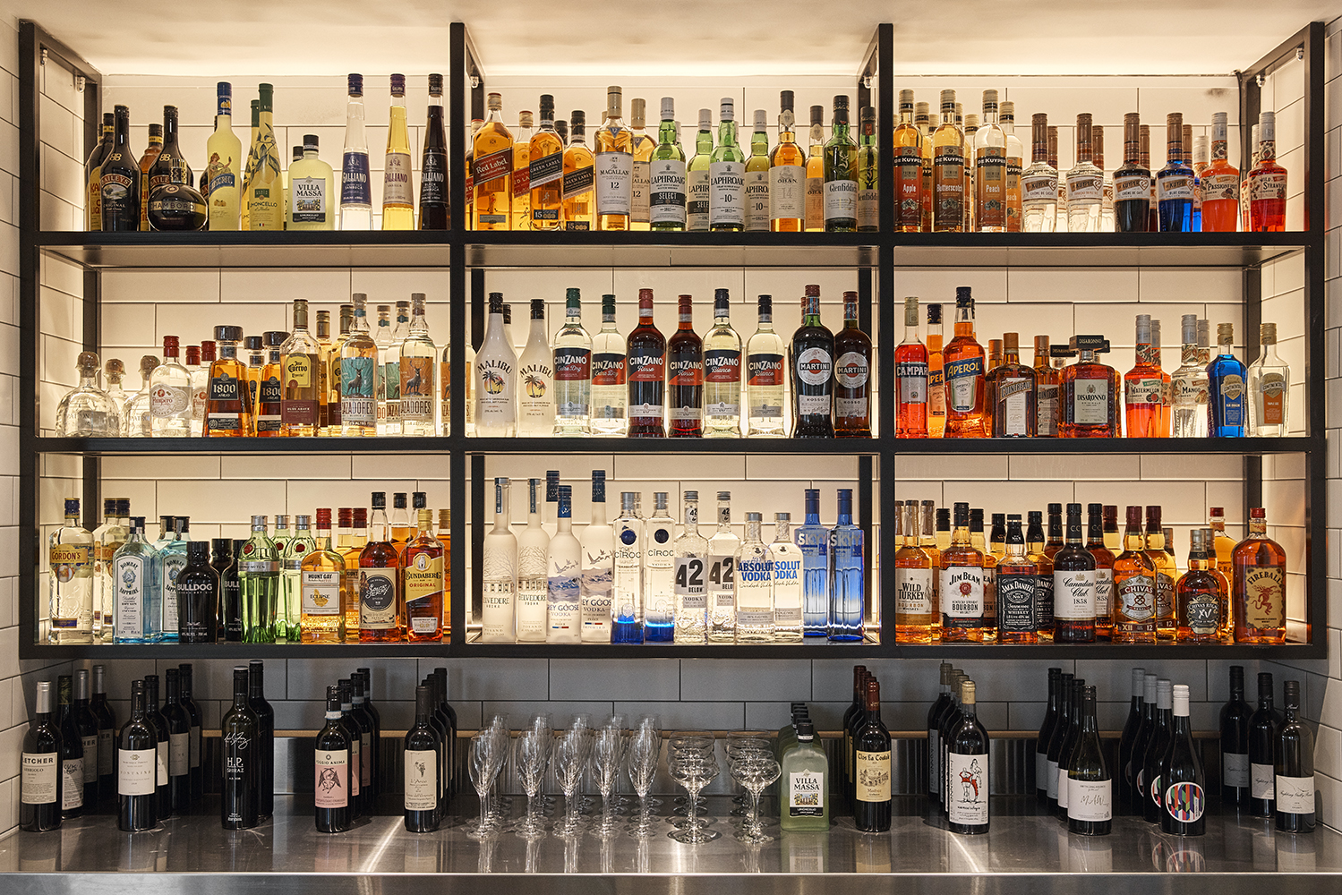 Happy Hour at BASTA